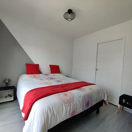 La Moderna De La Pege *